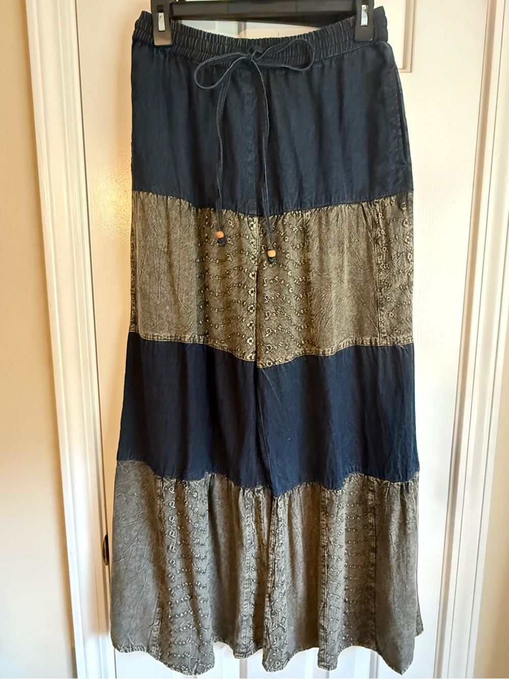 NWT Young Threads Boho Drawstring Waist Wide Leg Pants Size Small